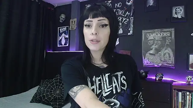 Snapshot of Goddess_Mortem chatting on 20, 4, 2026 Goddess Mortem online show from 20, 4, 2026