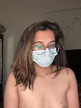 Snapshot of HotIndianCouple__8 chatting on 20, 1, 2025 HotIndianCouple 8 online show from 20, 1, 2025