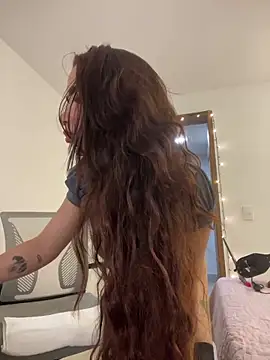 Snapshot of CharlotteRouseVIP chatting on 12, 3, 2026 CharlotteRouseVIP online show from 12, 3, 2026