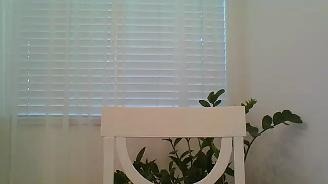 Snapshot of catrinasexy19 chatting on 13, 12, 2024 catrinasexy19 online show from 13, 12, 2024