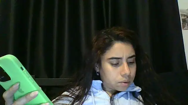 Snapshot of catrinasexy19 chatting on 18, 3, 2025 catrinasexy19 online show from 18, 3, 2025