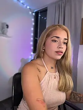 Snapshot of JoselinFlower_ chatting on 13, 3, 2026 JoselinFlower online show from 13, 3, 2026