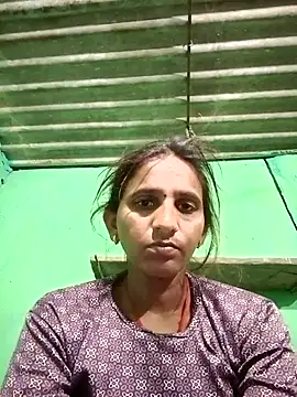 Snapshot of Baby__Shreya chatting on 5, 11, 2025 Baby Shreya online show from 5, 11, 2025