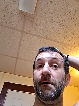 Snapshot of ncolby_22 chatting on 5, 4, 2026 ncolby 22 online show from 5, 4, 2026