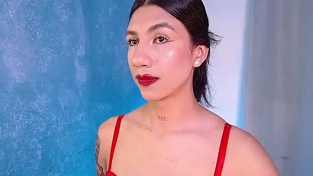 sofiaa grey  online show from 31, 1, 2025