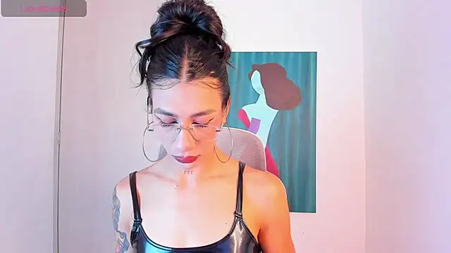 sofiaa grey  online show from 10, 2, 2026