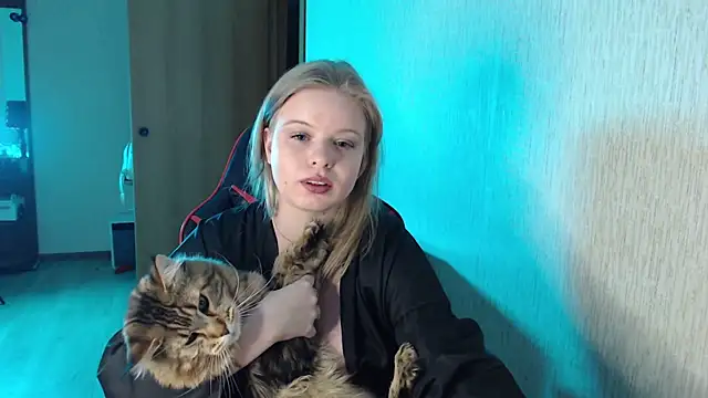 Snapshot of Angelic_Lika chatting on 7, 2, 2025 Angelic Lika online show from 7, 2, 2025