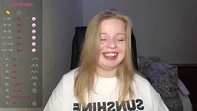 Snapshot of Angelic_Lika chatting on 23, 11, 2025 Angelic Lika online show from 23, 11, 2025