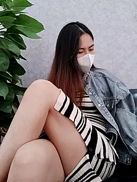 Snapshot of Kathylove_2023 chatting on 15, 12, 2025 Kathylove 2023 online show from 15, 12, 2025