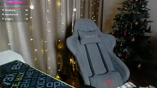 MargoFoxy online show from 15, 12, 2024