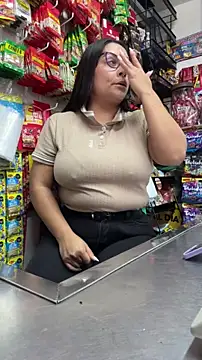 Snapshot of Sol_biglips chatting on 3, 12, 2025 Sol biglips online show from 3, 12, 2025