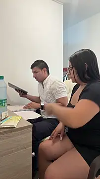 Snapshot of Sol_biglips chatting on 16, 12, 2025 Sol biglips online show from 16, 12, 2025