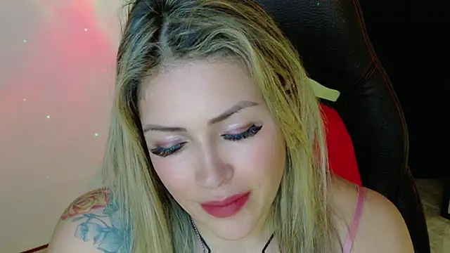 Natalia Montoya online show from 26, 11, 2025