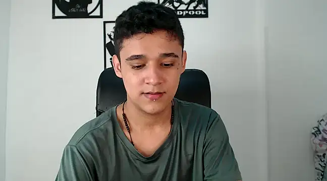 kaiine190 online show from 4, 12, 2024