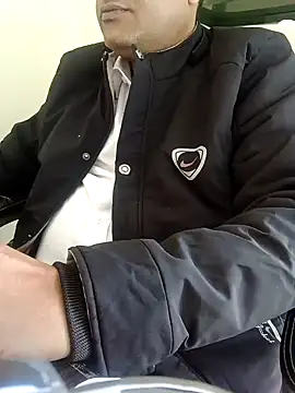 Snapshot of Hot-man39 chatting on 12, 12, 2024 Hot-man39 online show from 12, 12, 2024