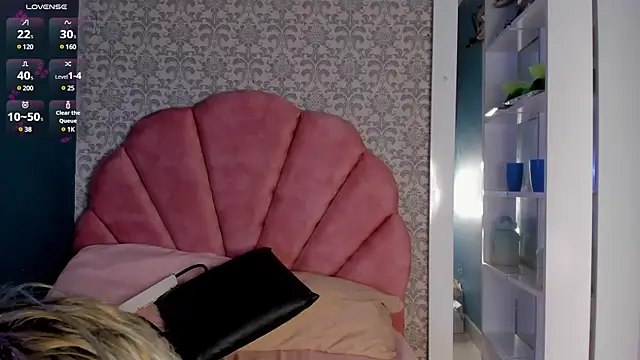 Samantha cp  online show from 14, 3, 2025