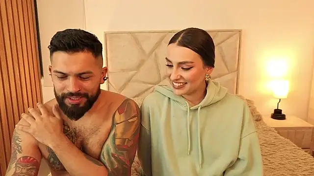 teseo and afroditha  online show from 4, 12, 2025