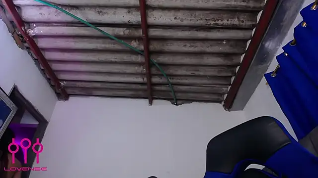 Snapshot of Exotic__XXX chatting on 7, 12, 2024 Exotic XXX online show from 7, 12, 2024