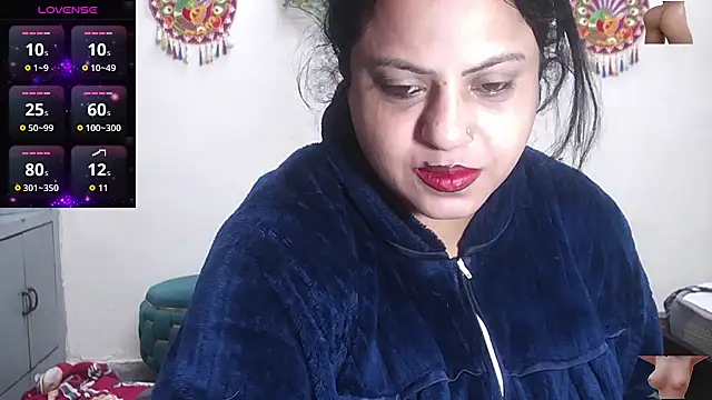 Sexy komolika online show from 3, 12, 2025