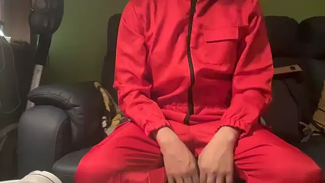 taka32204 online show from 18, 9, 2025