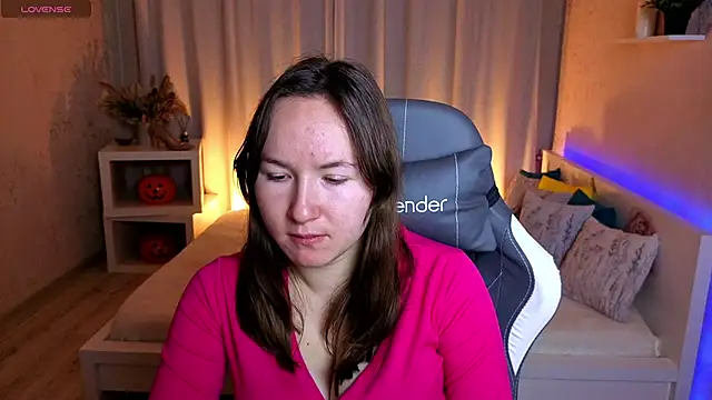 Little doll meow online show from 6, 11, 2025