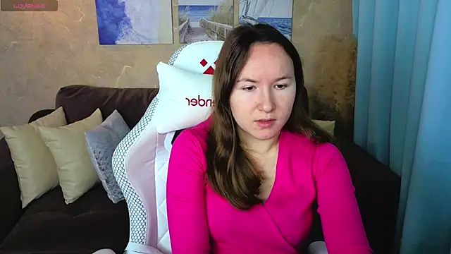 Little doll meow online show from 25, 11, 2025