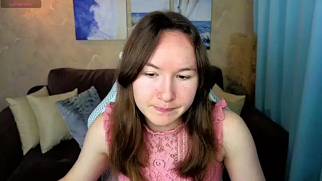 Little doll meow online show from 28, 11, 2025