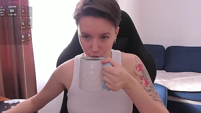 Snapshot of JessieFlower chatting on 7, 3, 2026 JessieFlower online show from 7, 3, 2026