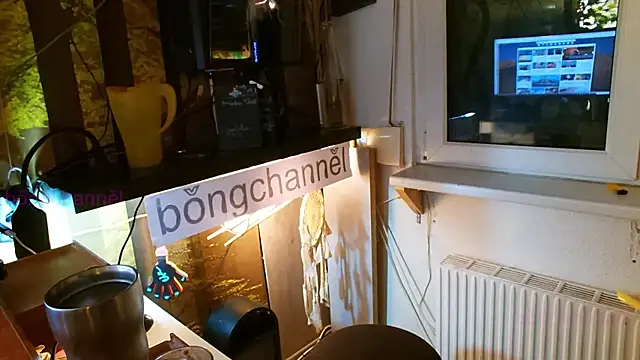 BongChannel online show from 3, 2, 2025
