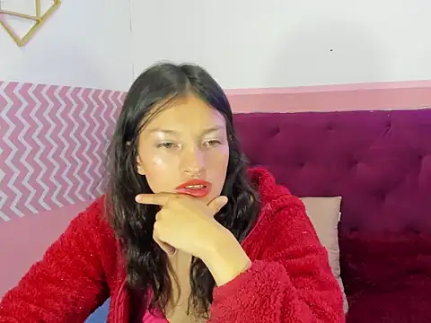 Snapshot of Emma-Wilson chatting on 24, 1, 2025 Emma-Wilson online show from 24, 1, 2025