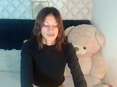 Emma-Wilson online show from 19, 12, 2025