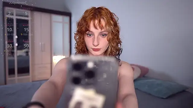 Snapshot of AliceHorngry chatting on 10, 3, 2026 AliceHorngry online show from 10, 3, 2026