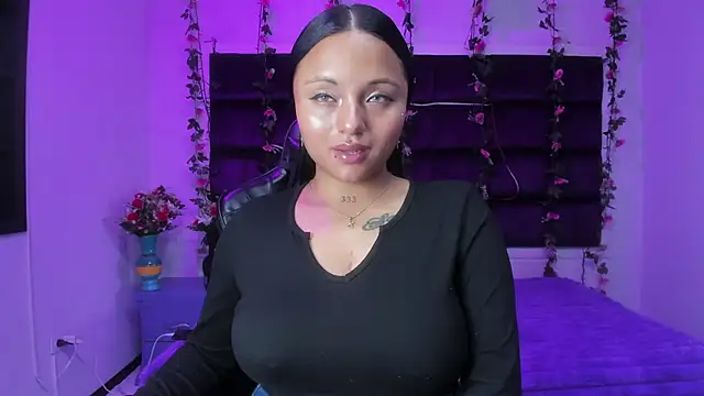 Snapshot of sweelanna__ chatting on 29, 3, 2026 sweelanna online show from 29, 3, 2026