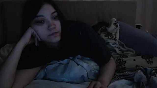 Snapshot of AlisaDevis chatting on 3, 5, 2026 AlisaDevis online show from 3, 5, 2026