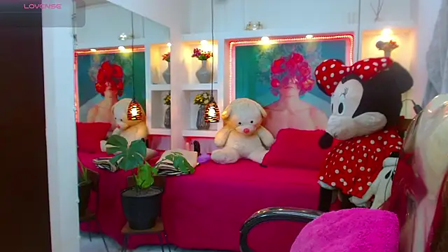 lorenapinto online show from 28, 10, 2025