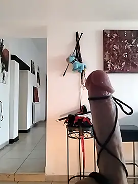 freyamoret online show from 5, 2, 2025