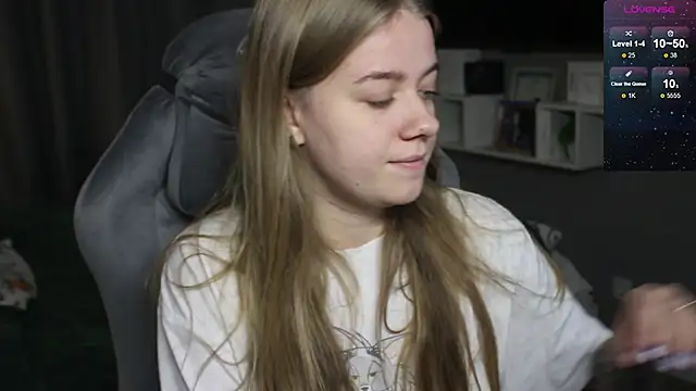 candy maggie online show from 7, 12, 2024