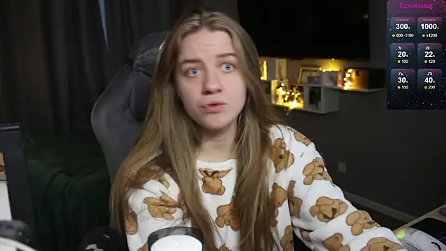 candy maggie online show from 24, 12, 2024