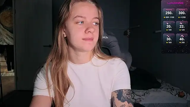 candy maggie online show from 8, 9, 2025