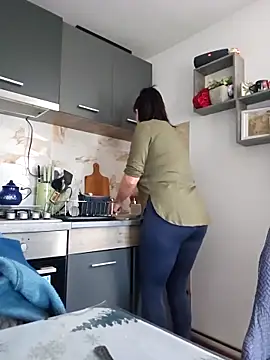 KristenVega online show from 16, 12, 2025