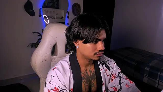 Young laroi online show from 31, 12, 2024