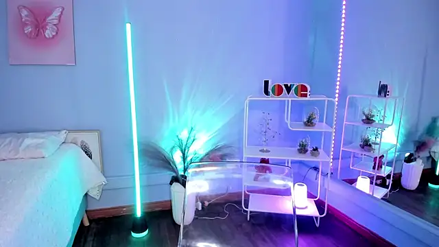 Snapshot of MaveParks_ chatting on 15, 9, 2025 MaveParks online show from 15, 9, 2025