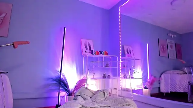 Snapshot of MaveParks_ chatting on 8, 10, 2025 MaveParks online show from 8, 10, 2025