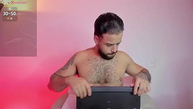 Snapshot of jacob_stud18_ chatting on 15, 4, 2026 jacob stud18 online show from 15, 4, 2026