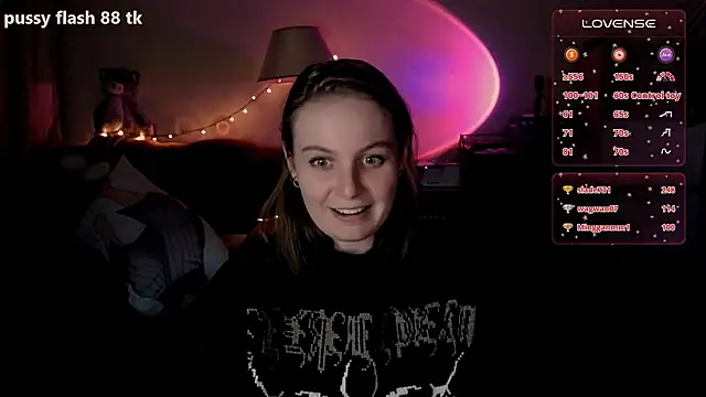 Snapshot of _wikki_ chatting on 31, 1, 2025 wikki online show from 31, 1, 2025