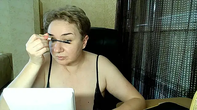 Ellarossxxx online show from 23, 9, 2025