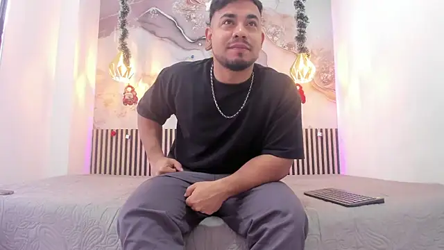 BrianMalonee online show from 15, 12, 2025