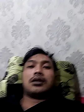 Snapshot of jojokom99 chatting on 23, 2, 2026 jojokom99 online show from 23, 2, 2026