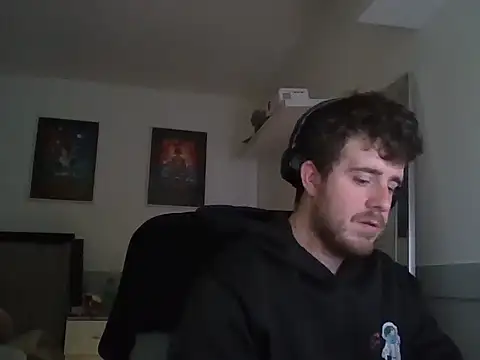 maxy49 online show from 15, 12, 2025