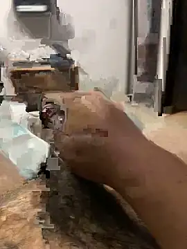 leocardenaz online show from 20, 4, 2026